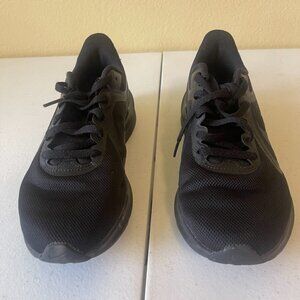 Nike Womens Downshifter 10 CI9984-003 Black Running Shoes Sneakers Size 6